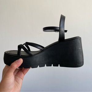 Madden Girl Vault Wedge Sandal- Black